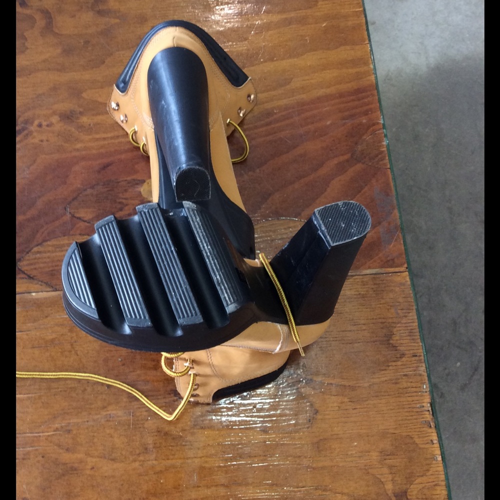 Wedge boot - Picture 3 of 4