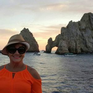 Meet your Posher, Elba