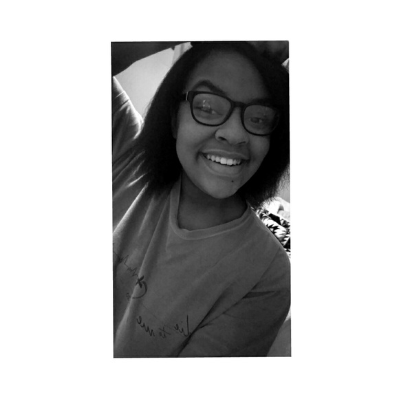 Meet your Posher, Keyonna - Picture 1 of 1