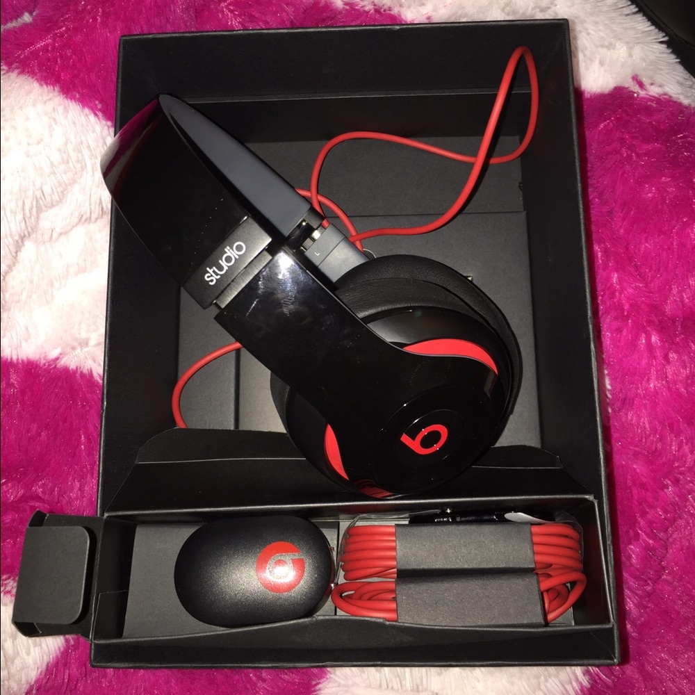 Studio Beats by Dre