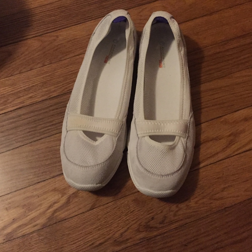 Slip on shoes