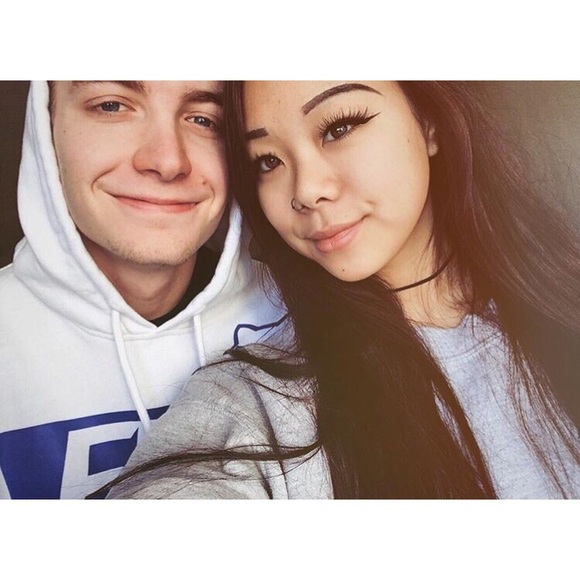 Meet your Posher, Josh - Picture 1 of 1