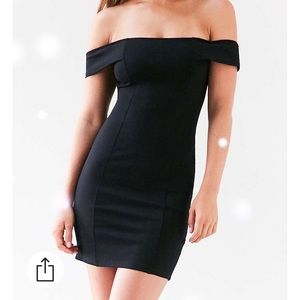 Silence + Noise Off-The-Shoulder Mini Dress