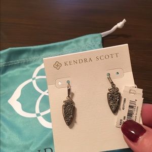 Kendra Scott Arrow Head Earrings.