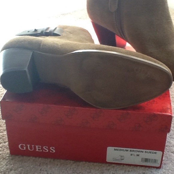Tan suede Guess booties size 8. New condition. - Picture 2 of 3