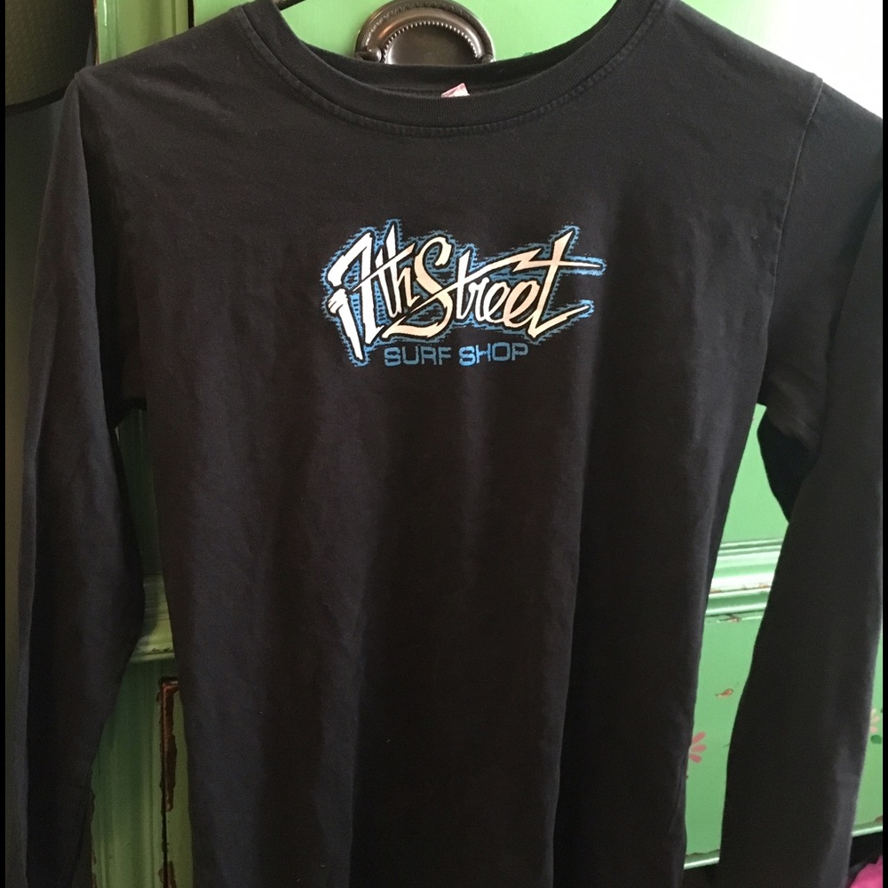 17th street long sleeve t shirt
