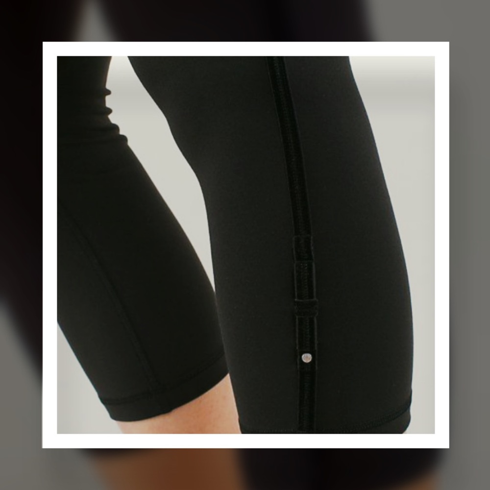 Lululemon SE Black Velvet Bow Pant 4.