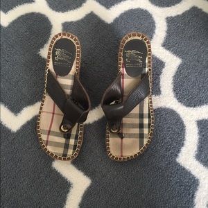 BURBERRY Wedges