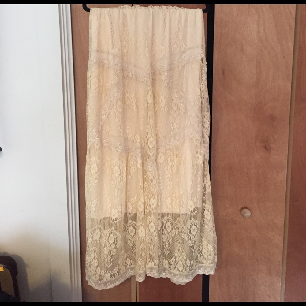 Lace maxi skirt