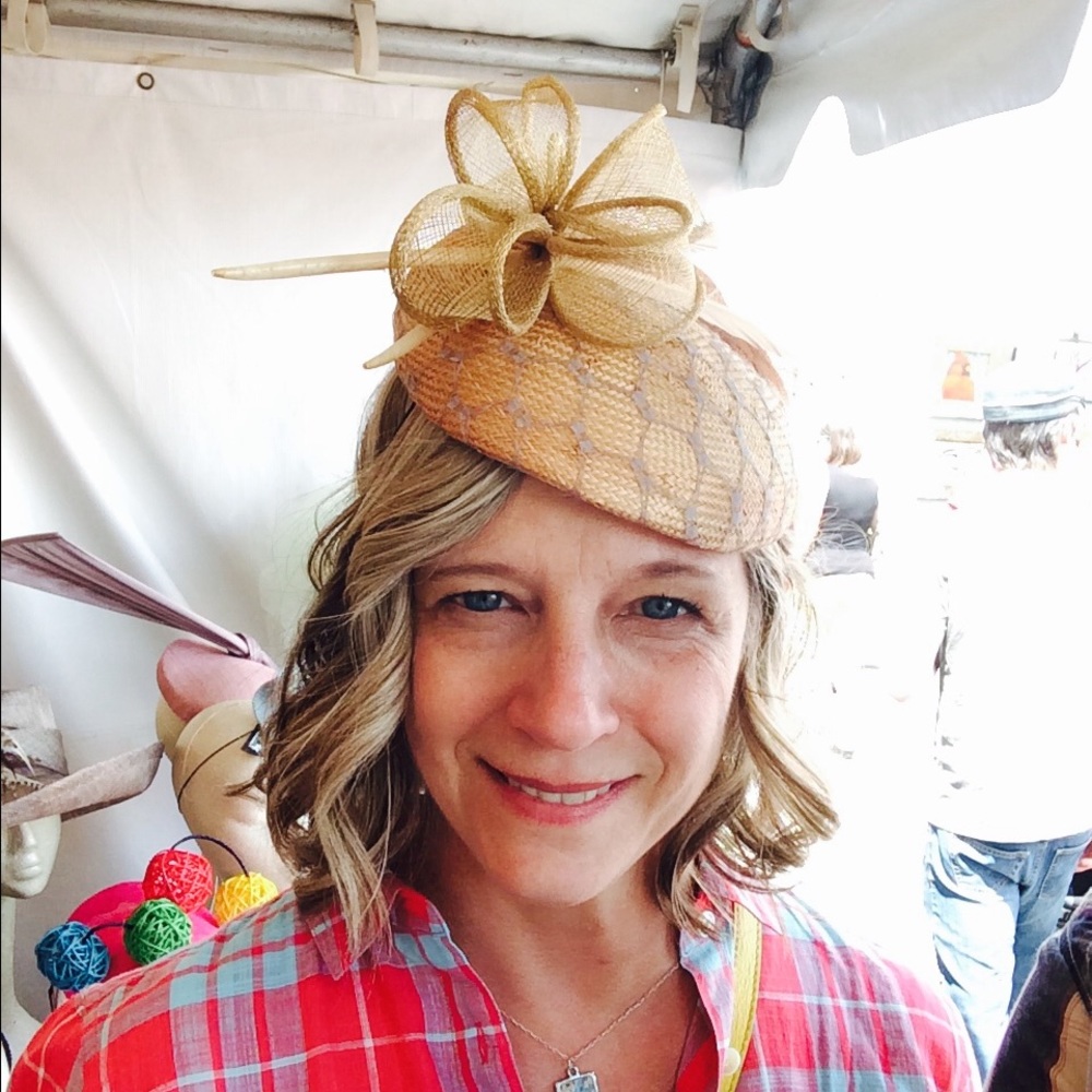 Meet your Posher, Marcia