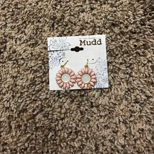 Gold earrings with pink flower