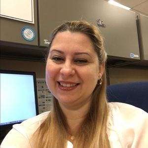 Meet your Posher, Maria