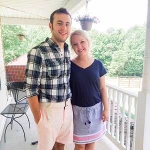 Meet your Posher, Caroline