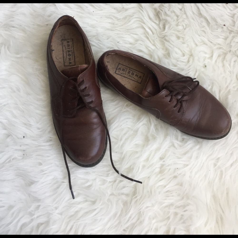 Walnut brown Oxford shoes