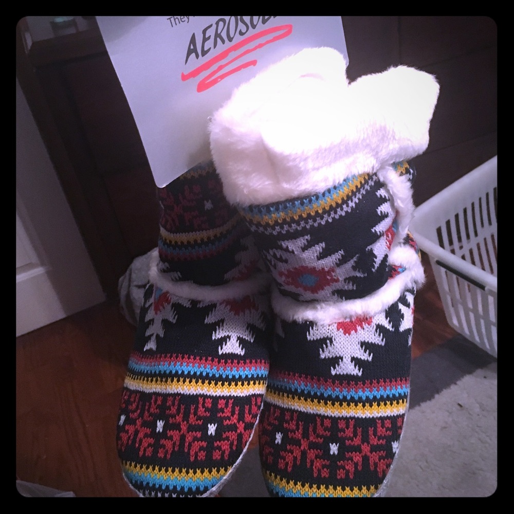 Women's booty slippers