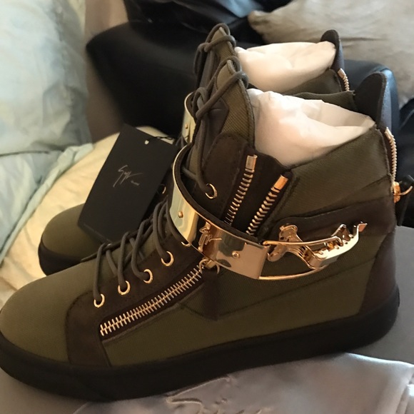 SoLD! NIB Giuseppe Zanotti Plated Strap Double Zip - Picture 3 of 7