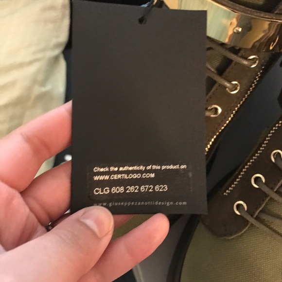 SoLD! NIB Giuseppe Zanotti Plated Strap Double Zip - Picture 4 of 7