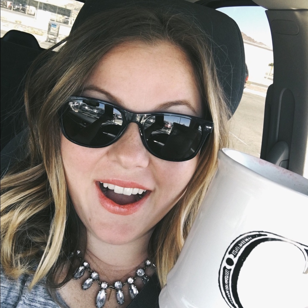 Meet your Posher, Kacey