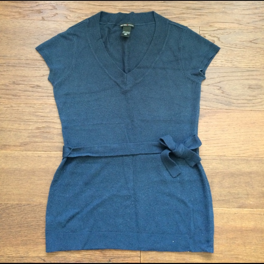 Navy Blue Short Sleeved Sweater