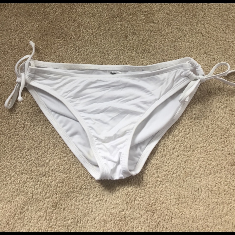 Bikini bottom