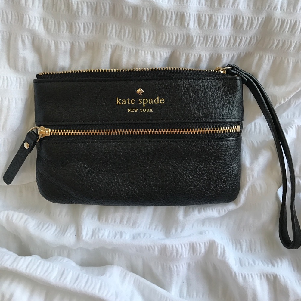 Kate spade small wristlet