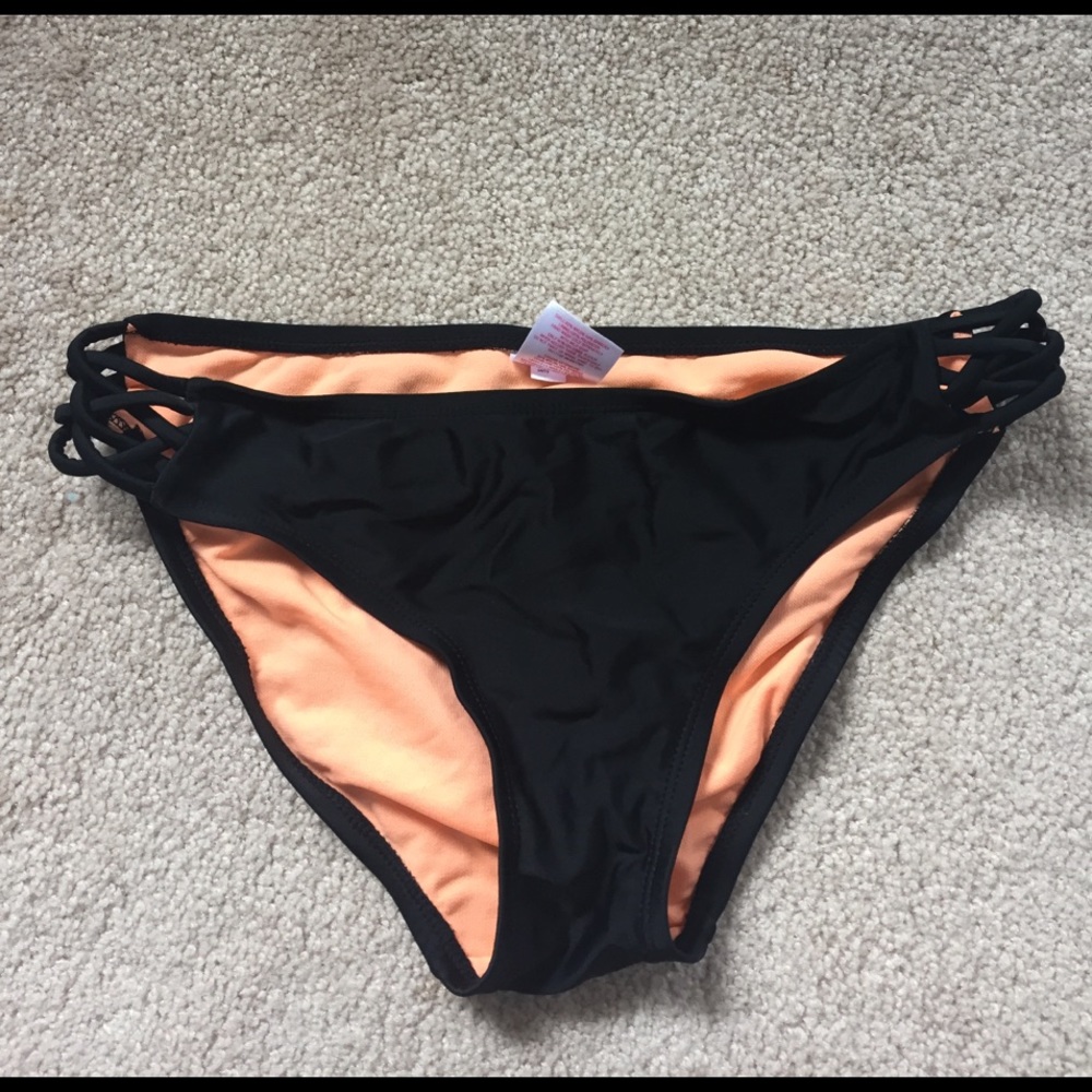 Bikini bottom