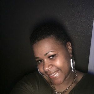 Meet your Posher, Lechelle