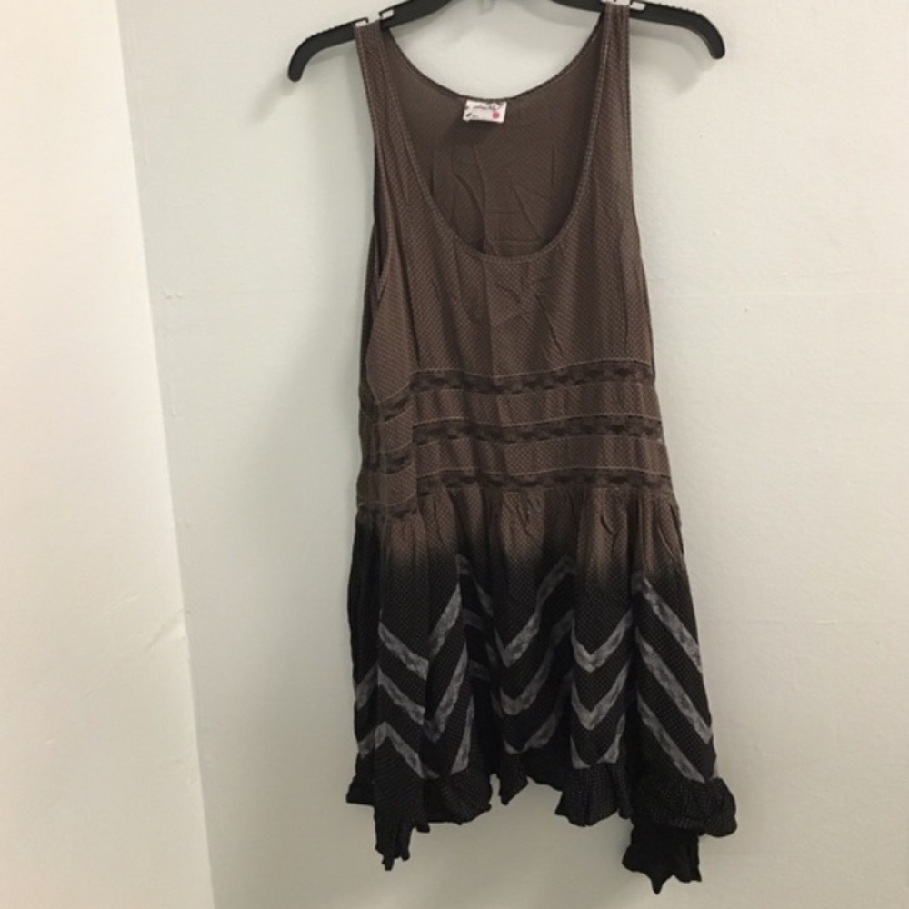 Free People Lace & Voile trapeze tank slip. Small