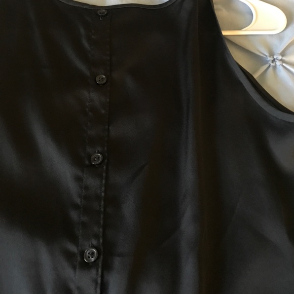 Black Loft Blouse - Picture 4 of 4
