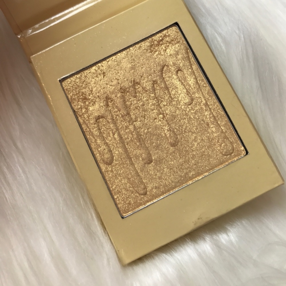 Kylighter in Banana Split