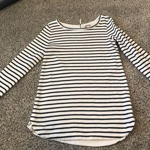 Long sleeve striped tee with zipper on back