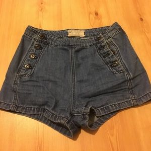 FREE PEOPLE JEAN SHORTS!!!!!!!