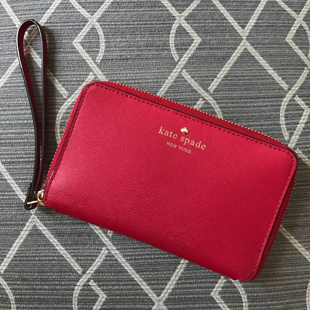Kate Spade travel wristlet
