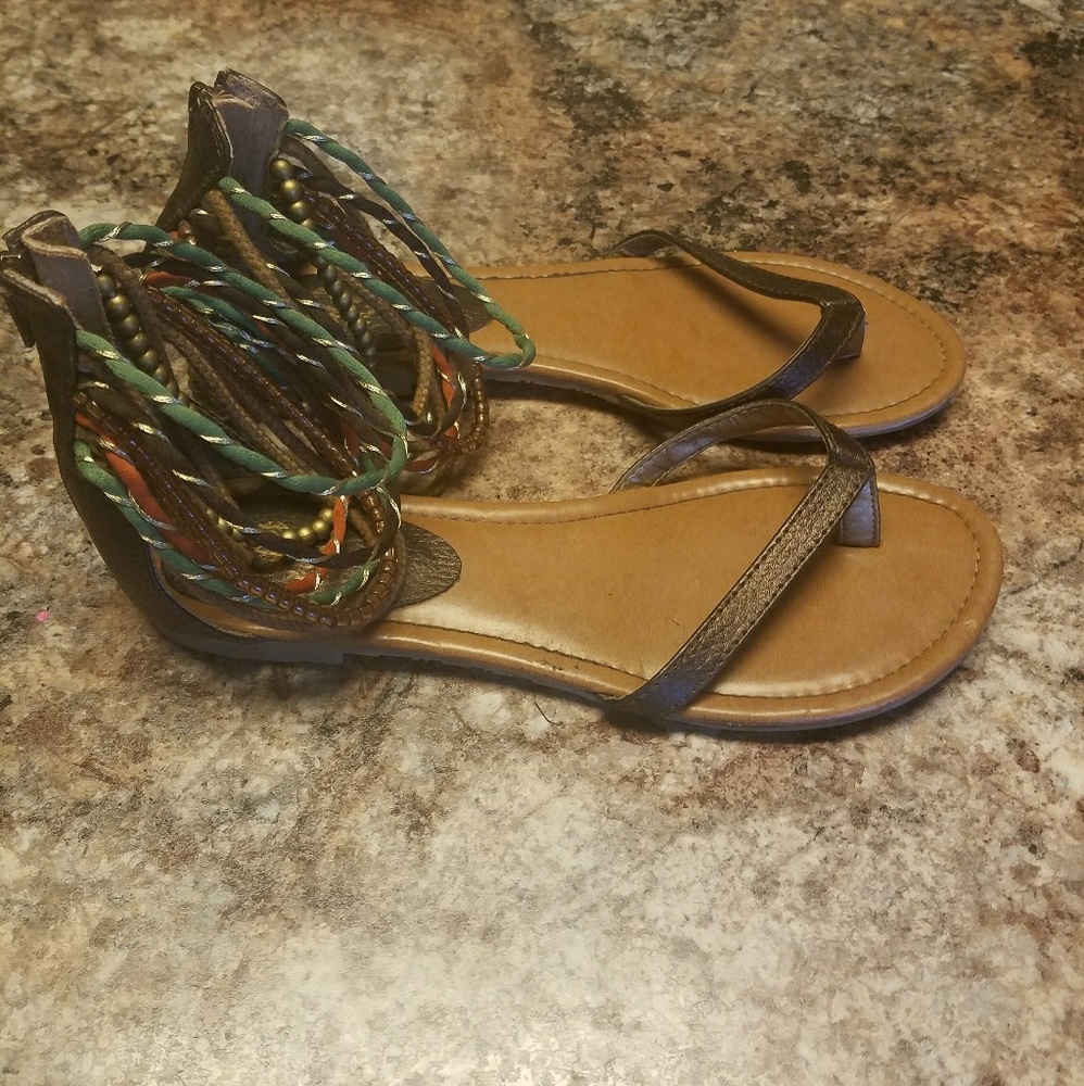 SO Sandals - Picture 2 of 3