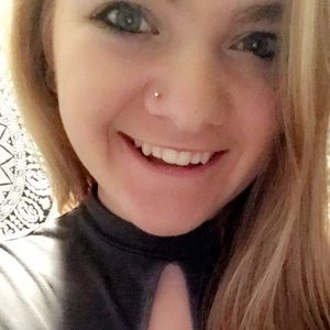 Meet your Posher, Maddie