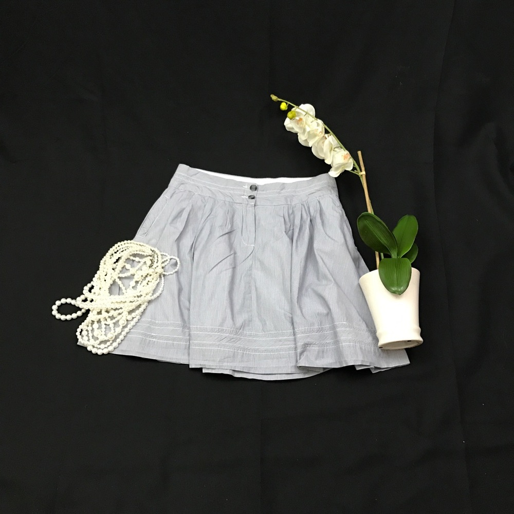 Old navy circle skater skirt blue and white stripe