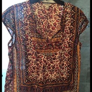 Medium sized Lucky Brand woman's shirt