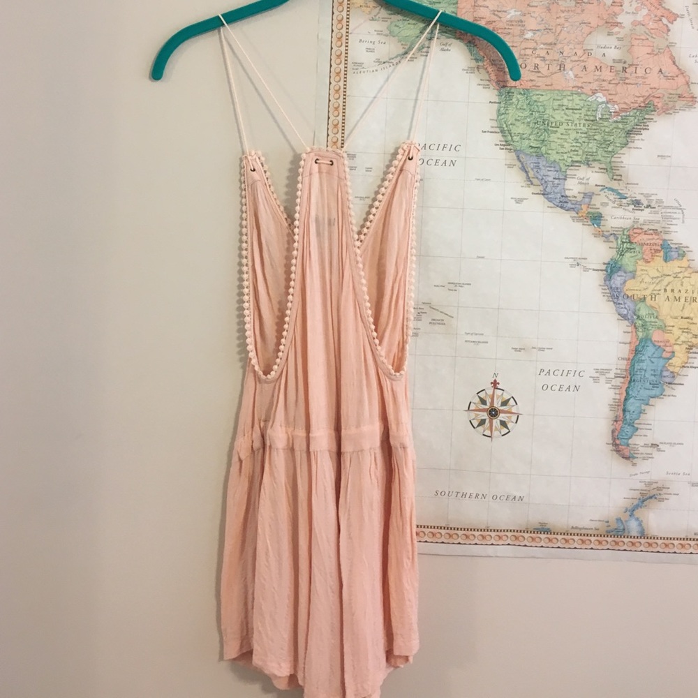 Peach Ecoté Romper. - Picture 2 of 4