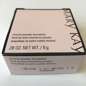 Mary Kay mineral powder foundation - Beige 1.5