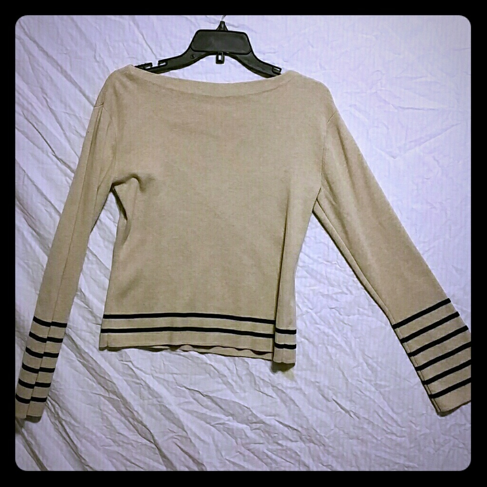 Boat neck Liz Claiborne sweater with bell sleeve