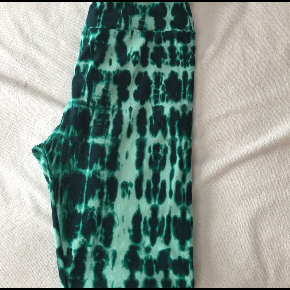 LuLaRoe OS leggings