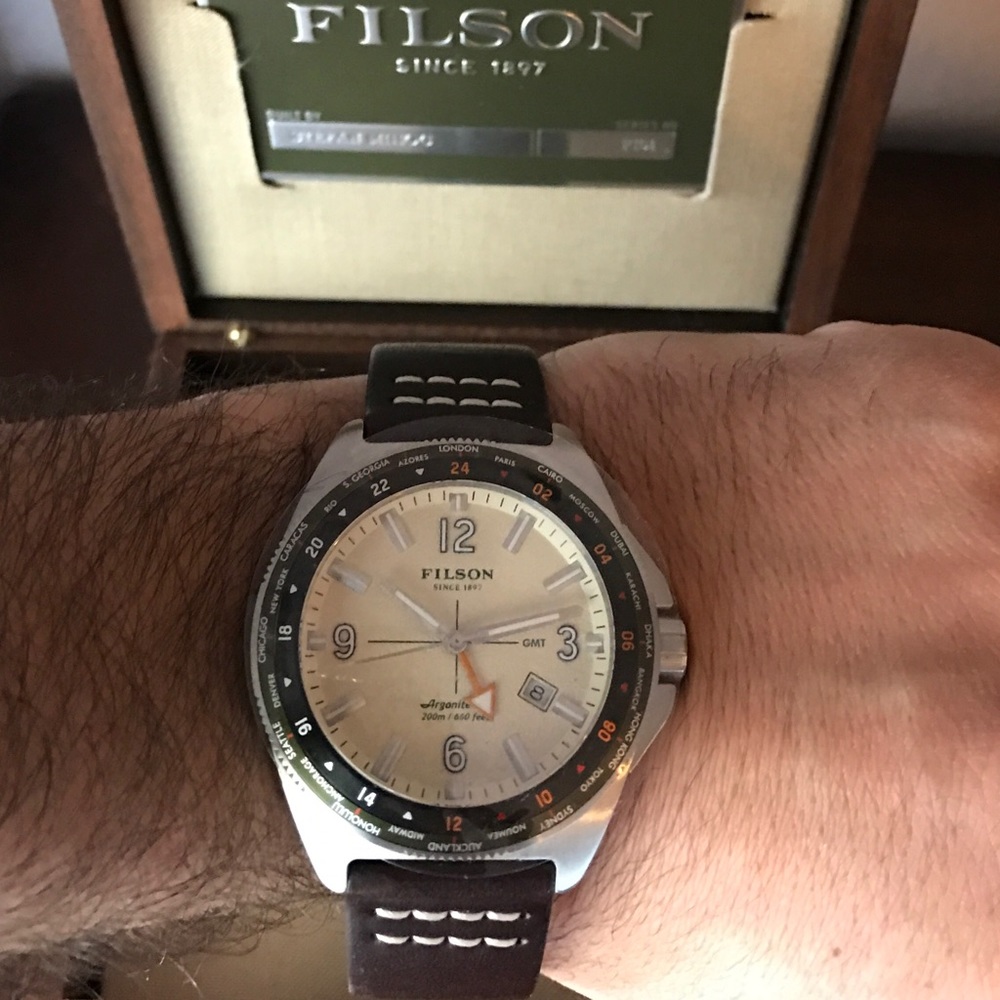 Filson Journeyman GMT Watch 44mm - Cream Dial