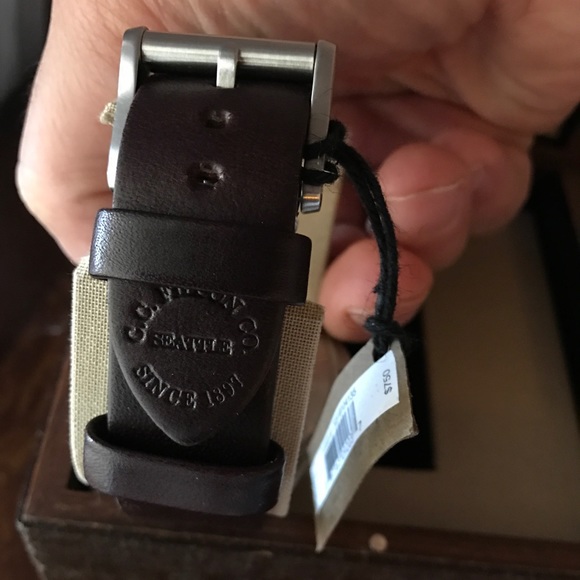 Filson Journeyman GMT Watch 44mm - Cream Dial - Picture 5 of 7