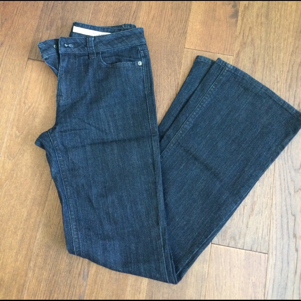 DKNY Jeans