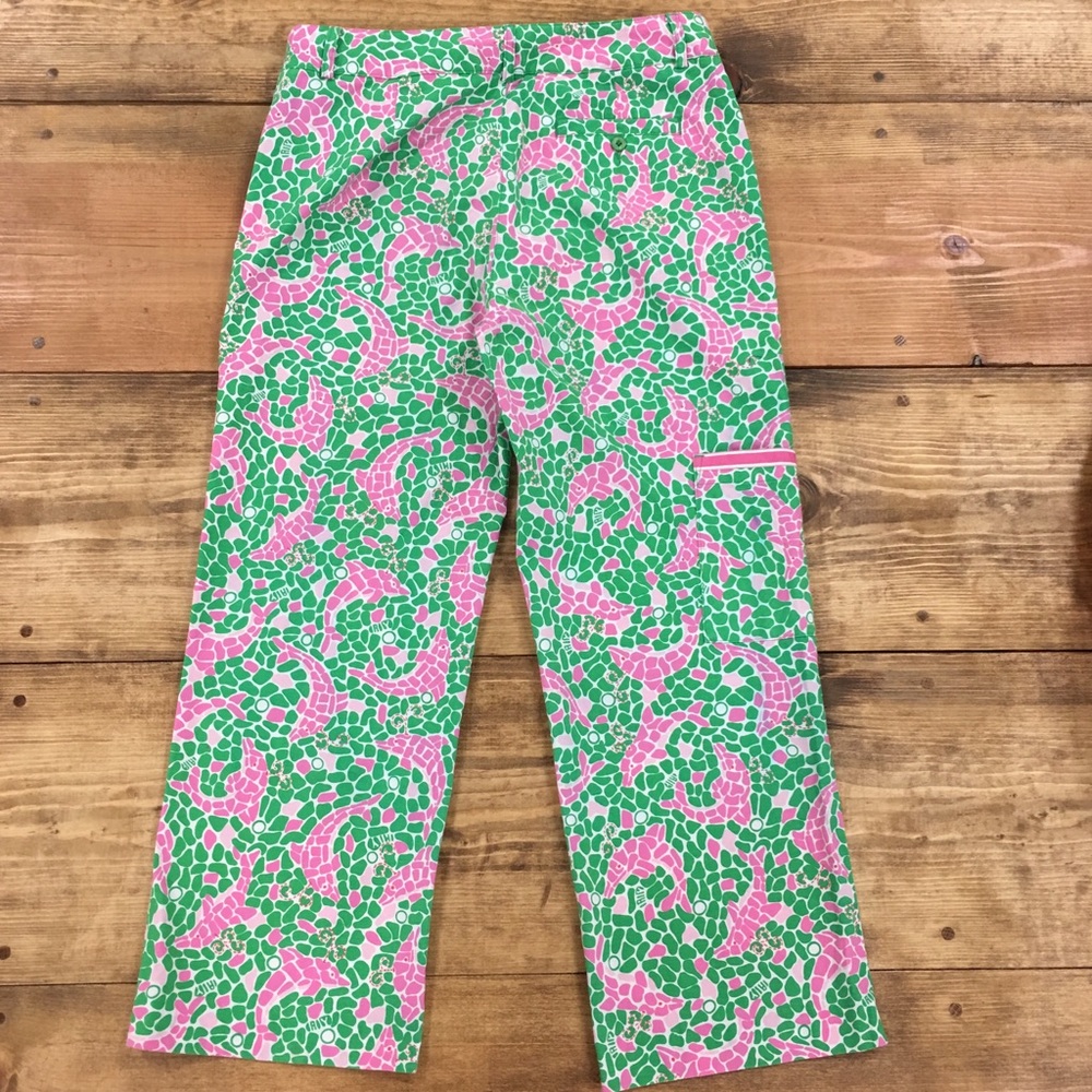 Lilly Pulitzer Stretch Capri Size 4 Mosaic Dolphin