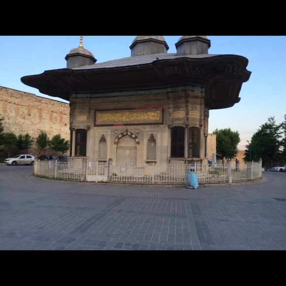 Meet your Posher, Michelle - Picture 3 of 8