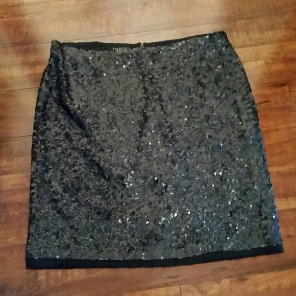 NEW Sequin skirt - Picture 2 of 8