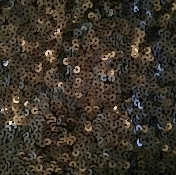 NEW Sequin skirt - Picture 4 of 8