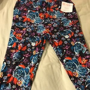 Tc leggings, BNWT blue roses! Lularoe