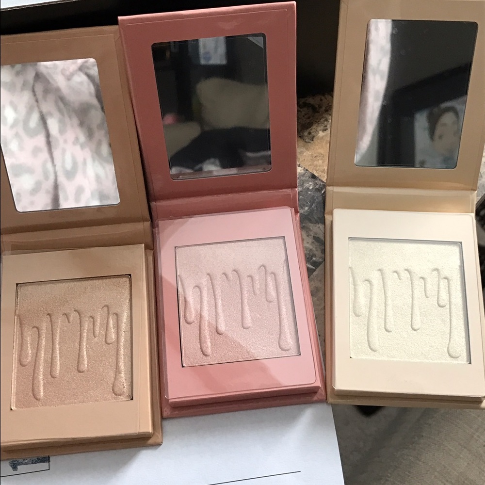 ❌INDIVIDUAL❌🖤Kylie Kylighters 🖤 - Picture 3 of 5